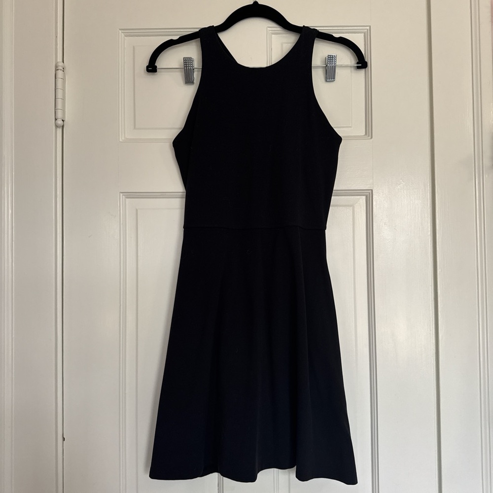 Athleta Black Sleeveless Fit-and-Flare Mini Dress